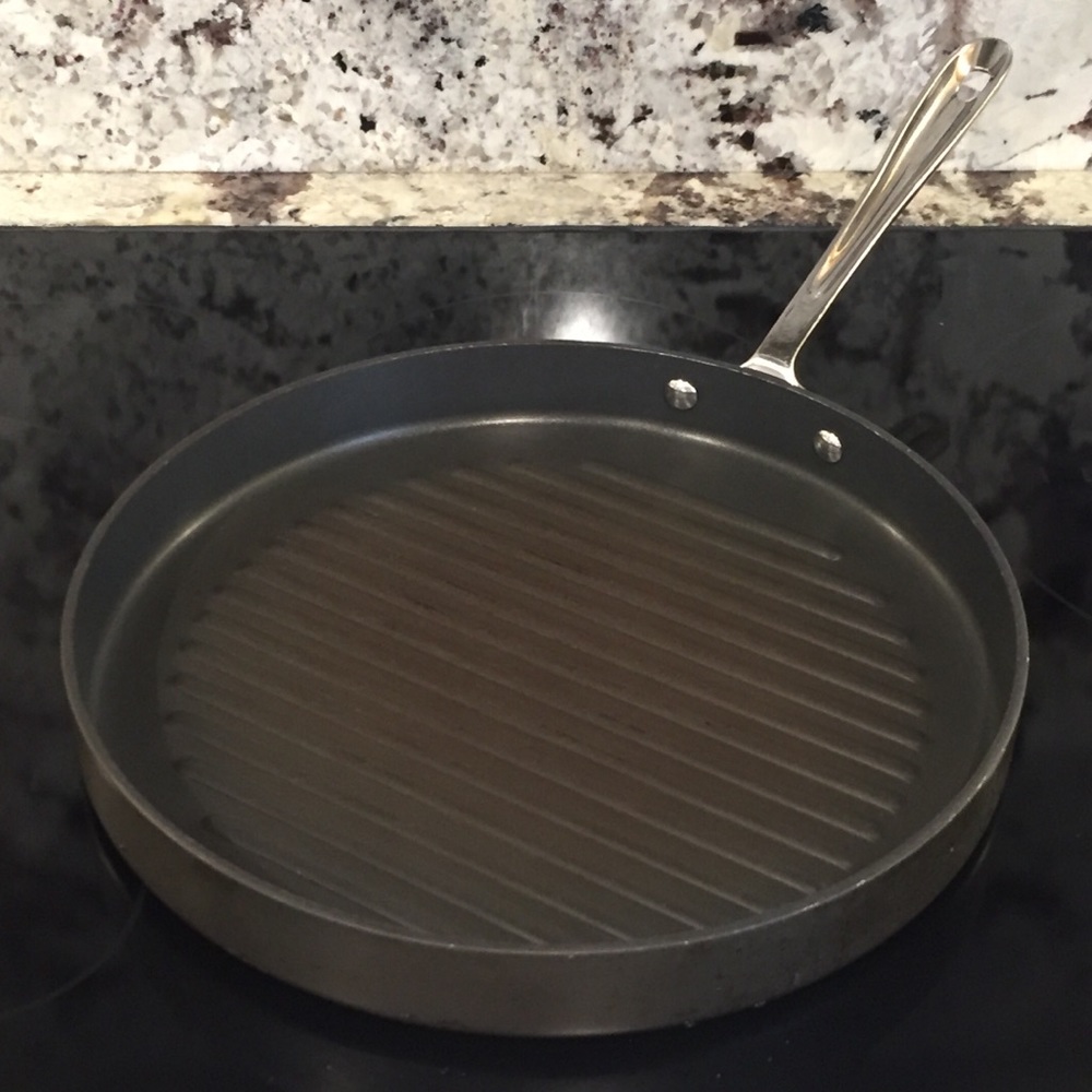 All-Clad 12” Round Nonstick Grill Pan